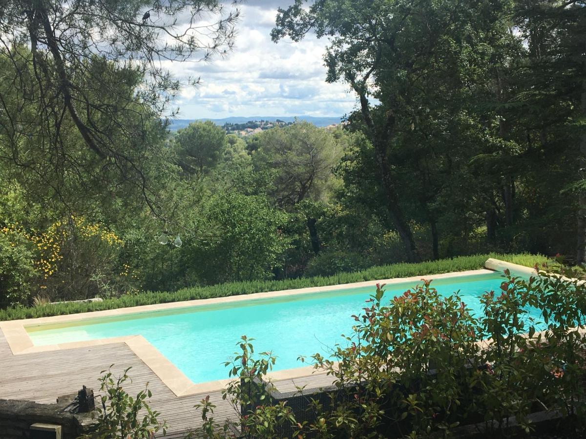 Villa De Carbonelle Pierrevert 外观 照片