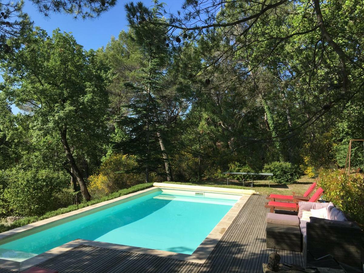 Villa De Carbonelle Pierrevert 外观 照片
